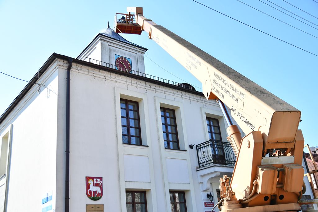 Czyszczenie elewacji budynku Ratusza Miejskiego