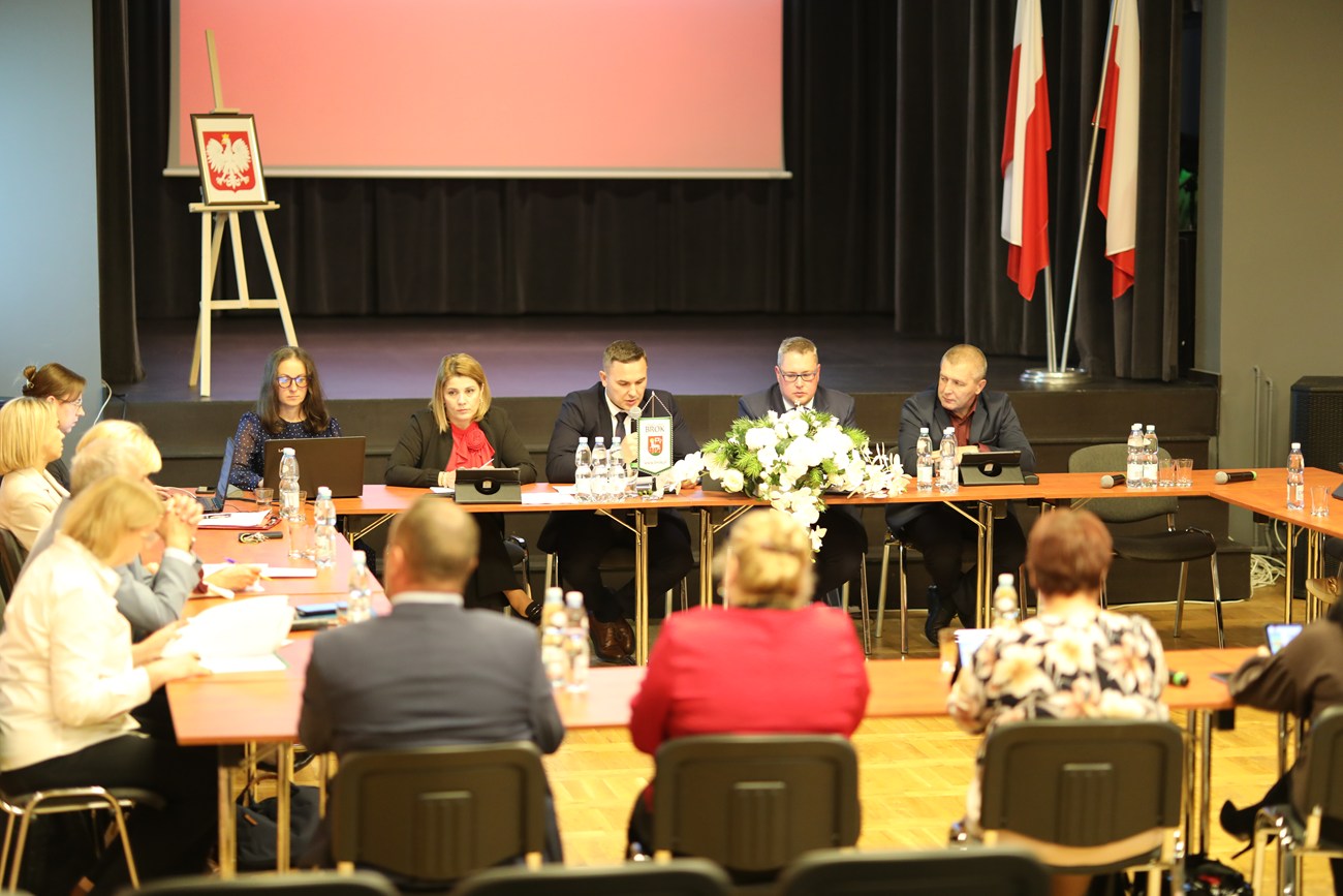 XII Sesja Rady Gminy w Broku